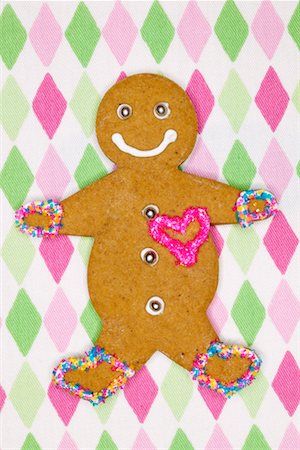 simsearch:600-01838228,k - Gingerbread Man Stock Photo - Rights-Managed, Code: 700-00546516