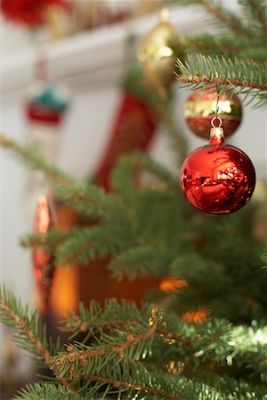 simsearch:700-01083071,k - Close-up of Ornaments on Christmas Tree Stock Photo - Rights-Managed, Code: 700-00547218