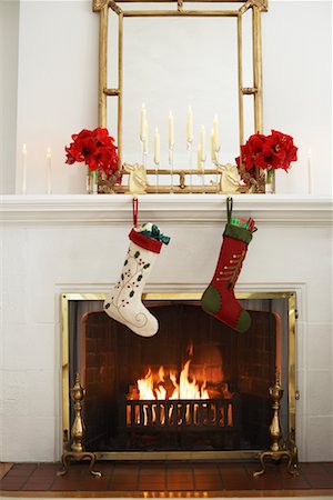 simsearch:700-00547217,k - Fireplace and Full Stockings on Christmas Morning Stock Photo - Rights-Managed, Code: 700-00547211