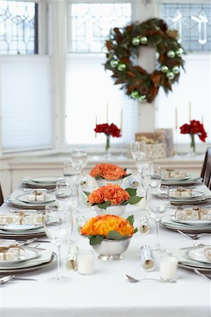 simsearch:600-01838225,k - Dinner Table at Christmas Stock Photo - Rights-Managed, Code: 700-00547317