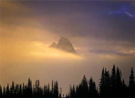 Sunrise, Tonquin Valley, Jasper National Park, Alberta, Canada Stock Photo - Rights-Managed, Code: 700-00549253