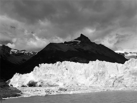 perito moreno glacier - Perito Moreno Glacier, Los Glaciares National Park, Patagonia, Argentina Stock Photo - Rights-Managed, Code: 700-00549800
