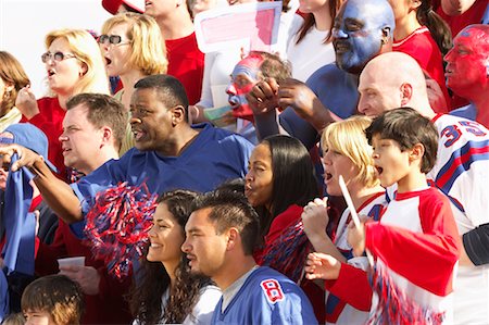 picture of a crowd watching a game - Crowd at Sporting Event Stock Photo - Rights-Managed, Code: 700-00549827