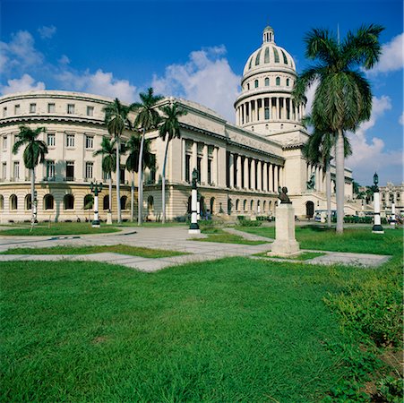 simsearch:700-06465885,k - National Capitol, Havana, Cuba Stock Photo - Rights-Managed, Code: 700-00543957
