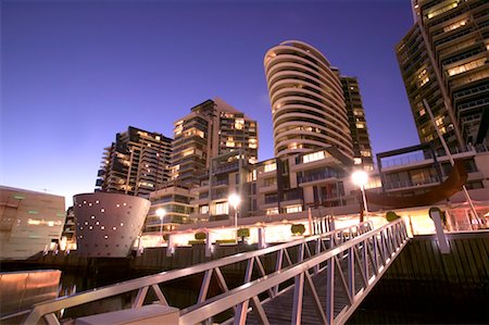 simsearch:700-03692004,k - Apartment Blocks at Melbourne Docklands, Melbourne, Victoria, Australia Stock Photo - Rights-Managed, Code: 700-00554032