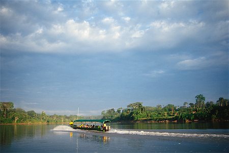 simsearch:700-00023229,k - Boat in the Amazon Rainforest, Ecuador Foto de stock - Con derechos protegidos, Código: 700-00554382