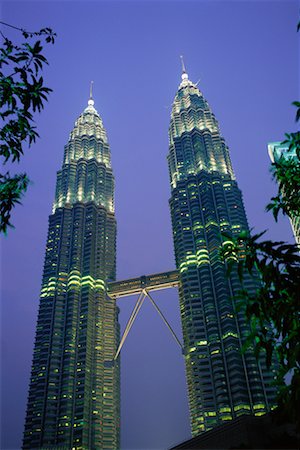 simsearch:841-08797696,k - Petronas Twin Towers, Kuala Lumpur, Malaysia Stock Photo - Rights-Managed, Code: 700-00555513
