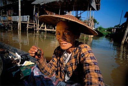simsearch:700-00031108,k - Man at Floating Market, Inle Lake, Myanmar Stock Photo - Rights-Managed, Code: 700-00556030