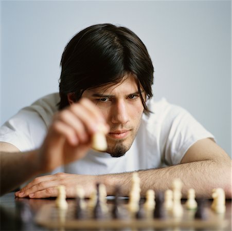 simsearch:700-00075674,k - Man Playing Chess Stock Photo - Rights-Managed, Code: 700-00557537