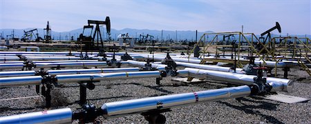 Oil Refinery, Taft, California, USA Stock Photo - Rights-Managed, Code: 700-00557549