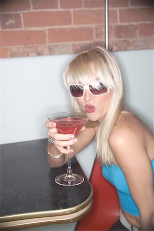 simsearch:400-04398921,k - Woman at Bar with Martini Stock Photo - Rights-Managed, Code: 700-00550446