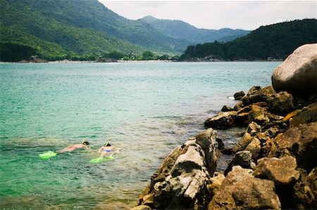 snorkeler (male) - People Snorkeling, Trindade, Rio de Janeiro, Brazil Stock Photo - Rights-Managed, Code: 700-00606615