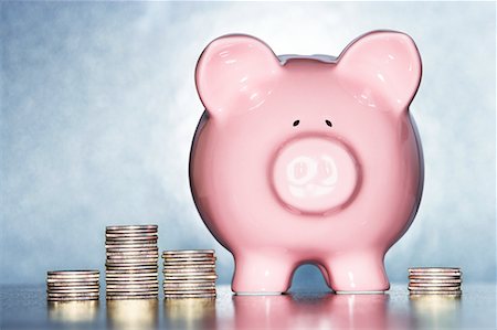 simsearch:600-02797971,k - Close-Up of Piggy Bank and Coins Stock Photo - Rights-Managed, Code: 700-00608285