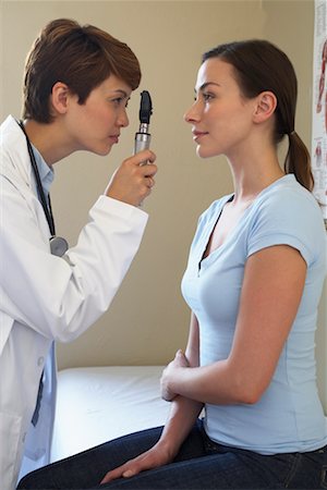 simsearch:700-00616589,k - Patient and Doctor Stock Photo - Rights-Managed, Code: 700-00609569
