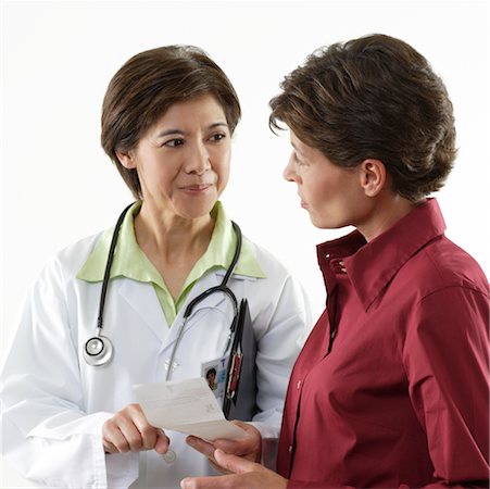 simsearch:700-00639454,k - Doctor Showing Prescription to Patient Stock Photo - Rights-Managed, Code: 700-00623040