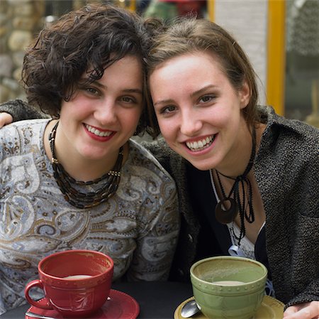 simsearch:693-03363602,k - Portrait of Two Young Women Friends Having Coffee Stock Photo - Rights-Managed, Code: 700-00634096