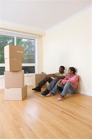 simsearch:600-01073479,k - Couple Sitting on Floor in New Home Stock Photo - Rights-Managed, Code: 700-00635917