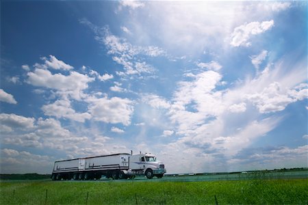 simsearch:700-00068576,k - Transport Truck Stock Photo - Rights-Managed, Code: 700-00641778