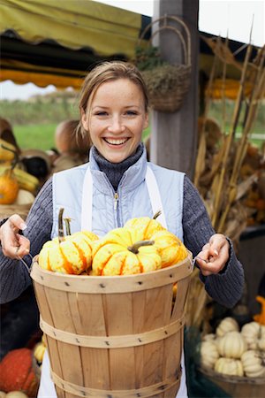 simsearch:700-01954936,k - Woman Carrying Basket of Pumpkins Stock Photo - Rights-Managed, Code: 700-00684846