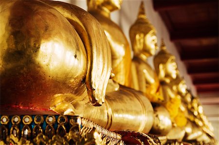 simsearch:700-00681098,k - Statues of Buddha, Wat Pho, Bangkok, Thailand Foto de stock - Con derechos protegidos, Código: 700-00681060