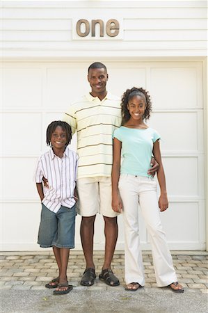 simsearch:700-00514116,k - Father and Children Standing In Front of Garage Stock Photo - Rights-Managed, Code: 700-00681547