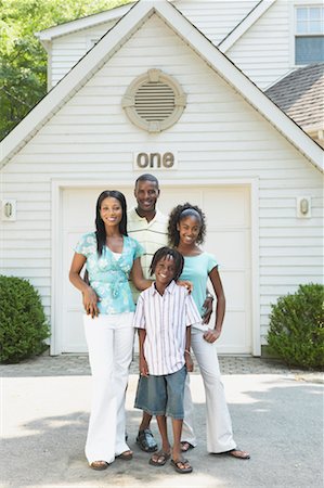 simsearch:700-00517728,k - Family Standing In Front Of Garage Stock Photo - Rights-Managed, Code: 700-00681550