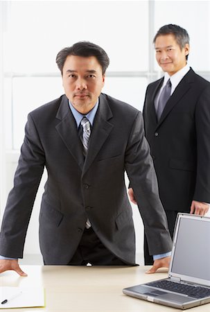 simsearch:700-01015007,k - Portrait of Businessmen Stock Photo - Rights-Managed, Code: 700-00711475