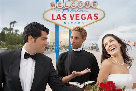 simsearch:700-00042541,k - Wedding Ceremony by Sign, Las Vegas, Nevada, USA Foto de stock - Con derechos protegidos, Código: 700-00711858