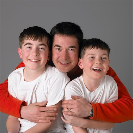 simsearch:700-00514116,k - Family Portrait Stock Photo - Rights-Managed, Code: 700-00767912