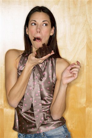 simsearch:614-06116210,k - Woman Eating Cake Foto de stock - Con derechos protegidos, Código: 700-00787030