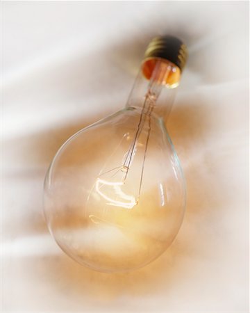 simsearch:700-00453204,k - Lightbulb Stock Photo - Rights-Managed, Code: 700-00795523