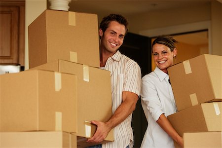 simsearch:600-01073479,k - Couple Carrying Boxes Stock Photo - Rights-Managed, Code: 700-00806631