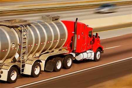 simsearch:700-00068576,k - Tanker Truck on Highway Stock Photo - Rights-Managed, Code: 700-00846556
