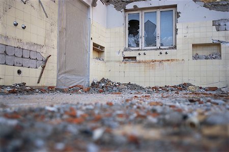 Building During Demolition Stock Photo - Rights-Managed, Code: 700-00865607
