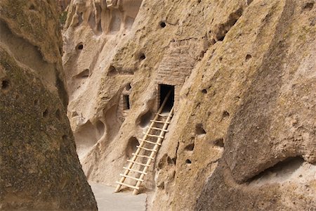simsearch:862-08091424,k - Ladder at Cliff Dwelling, Bandelier National Monument, New Mexico, USA Stock Photo - Rights-Managed, Code: 700-00909692