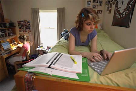 simsearch:700-00910445,k - Students Working in Dorm Stock Photo - Rights-Managed, Code: 700-00910976