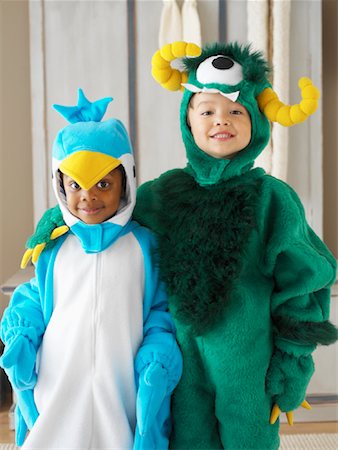 simsearch:700-01236595,k - Portrait of Children Dressed in Costume Stock Photo - Rights-Managed, Code: 700-00934691