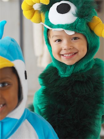 simsearch:700-01236595,k - Portrait of Children Dressed in Costume Stock Photo - Rights-Managed, Code: 700-00934692