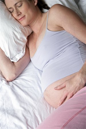 simsearch:700-00522867,k - Pregnant Woman Sleeping Stock Photo - Rights-Managed, Code: 700-00935160