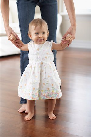 simsearch:600-01112884,k - Baby Taking First Steps Stock Photo - Rights-Managed, Code: 700-00933634