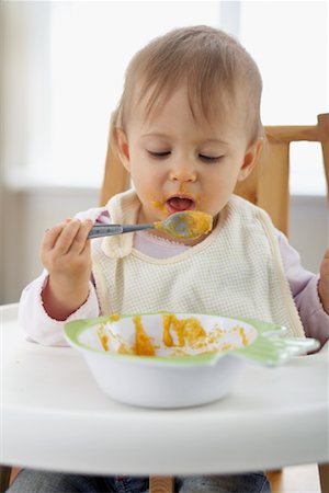 simsearch:700-02586125,k - Baby Eating Stock Photo - Rights-Managed, Code: 700-00933647