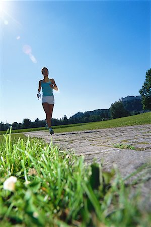 simsearch:700-02245399,k - Woman Jogging Outdoors Stock Photo - Rights-Managed, Code: 700-00948768