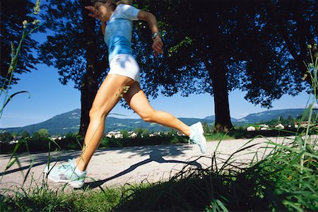 simsearch:400-03976636,k - Woman Jogging Stock Photo - Rights-Managed, Code: 700-00948760