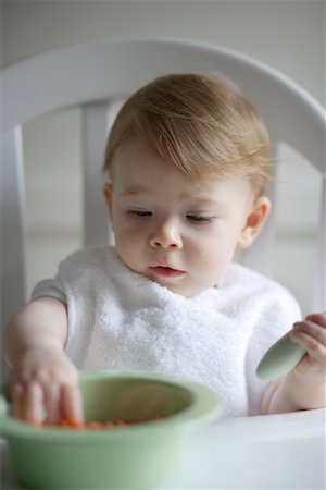 simsearch:700-02586125,k - Baby Girl Reaching into Bowl Stock Photo - Rights-Managed, Code: 700-00948858