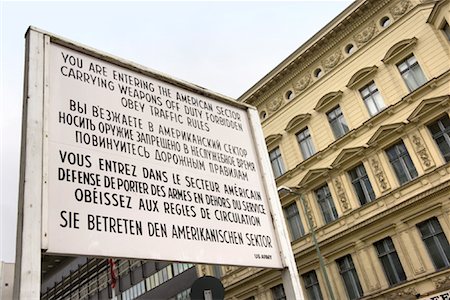simsearch:700-00948969,k - Checkpoint Charlie Sign, Berlin, Germany Stock Photo - Rights-Managed, Code: 700-00954878