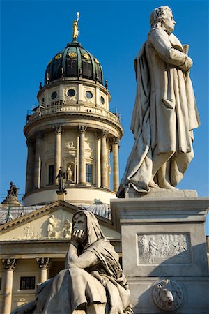 simsearch:600-01579379,k - Statues in Gendarmenmarkt, German Cathedral in Background, Berlin, Germany Stock Photo - Rights-Managed, Code: 700-00954894