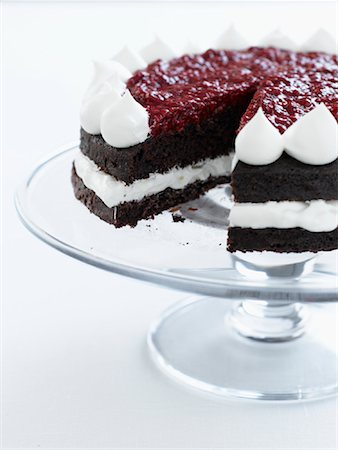 simsearch:700-00477709,k - Chocolate Cake with Raspberry Topping with Piece Missing Stock Photo - Rights-Managed, Code: 700-00955051