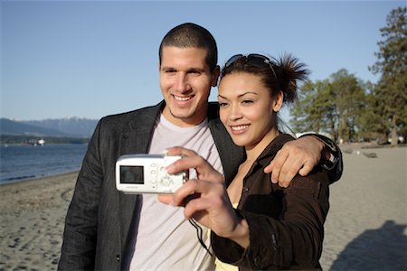simsearch:700-00529622,k - Couple Taking Photo Stock Photo - Rights-Managed, Code: 700-00955235