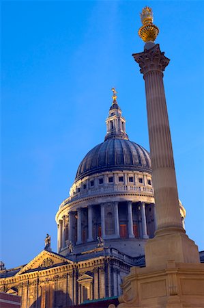 simsearch:841-06805788,k - St. Paul's Cathedral, London, England Stock Photo - Rights-Managed, Code: 700-01029732