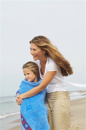 simsearch:700-01042880,k - Portrait of Mother and Daughter at Beach Stock Photo - Rights-Managed, Code: 700-01042883
